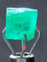 The Elegance of a 1.80ct Swat Emerald: A Gemstone of Timeless Beauty - Image 7