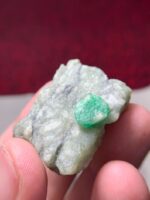 175.74ct Emerald Specimen from Swat – A Striking Natural Formation - Image 3