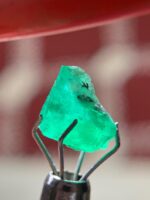 2.31 ct Swat Emerald Crystal – Small Yet Striking - Image 6