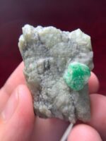 175.74ct Emerald Specimen from Swat – A Striking Natural Formation - Image 7