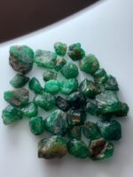 78.54ct Emerald Rough Lot: Raw Green Crystals for Collectors & Creators (9x10x9mm Avg) - Image 3