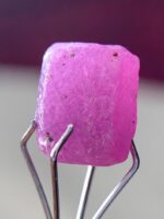 Bold and Untouched: 4.800ct Natural African Ruby Crystal - Image 6