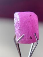 Bold and Untouched: 4.800ct Natural African Ruby Crystal - Image 7