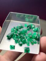 A Closer Look at a 24.49ct Swat Emerald Rough: Dimensions, Potential & Market Value - Image 6