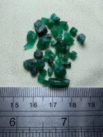 A Closer Look at a 24.49ct Swat Emerald Rough: Dimensions, Potential & Market Value - Image 8