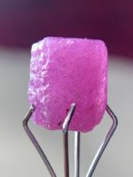 Bold and Untouched: 4.800ct Natural African Ruby Crystal - Image 9