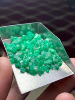 41.95 Carat Swat Valley Emerald Rough Lot – Natural Green Formation - Image 10