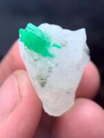 39.65ct Swat Emerald Specimen – A Large and Impressive Natural Crystal - Image 3