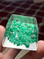 Exploring a 41.10ct Rough Emerald Lot from Swat - Image 11