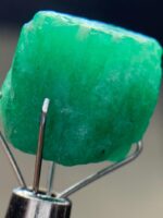 10.96ct Afghan Emerald Crystal: Raw Gemstone - Image 5
