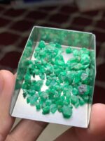 Exploring a 41.10ct Rough Emerald Lot from Swat - Image 10