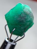 The Charm of a 6.37ct Emerald Crystal: Swat 11.56x10.11x8.67mm - Image 3