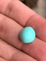 Discovering Beauty: A 6.95 ct Afghan Turquoise Cabochon - Image 2