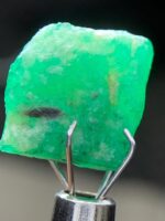 6.05ct Swat Emerald Crystal – Untouched Green Beauty from Pakistan - Image 3