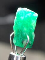 6.05ct Swat Emerald Crystal – Untouched Green Beauty from Pakistan - Image 4