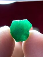 3.54ct Swat Emerald Crystal – Natural Untreated Green Gem from Pakistan - Image 6