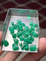 32.22 Carat Emerald Rough Lot from Swat – Dimensions 10.00 × 8.17 × 7.68 mm - Image 18