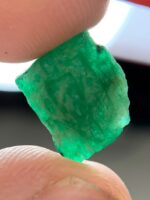 5.37ct Swat Emerald Crystal – Natural Green Gemstone - Image 8