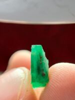 Spotlight on a 3.30 Carat Swat Emerald Crystal: Shape, Size and Significance - Image 5