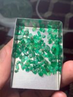 Discovering the Beauty of Panjshir: A 31.80 ct Emerald Lot - Image 2