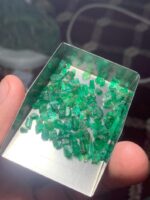 Discovering the Beauty of Panjshir: A 31.80 ct Emerald Lot - Image 11