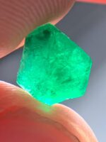 Untouched Beauty: 2.00ct Rough Swat Emerald with Natural Depth and Rich Color - Image 6