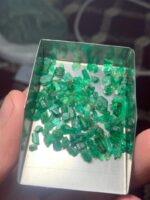 Discovering the Beauty of Panjshir: A 31.80 ct Emerald Lot - Image 7