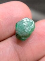 4.70ct Swat Emerald Crystal: A Natural Marvel in Precision and Symmetry - Image 9
