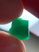 5.90ct Swat Emerald Crystal – A Vivid Green Gem from Pakistan’s Mineral Riches - Image 7