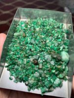 332.50 ct Swat Emerald Rough: Raw Beauty in Every Facet - Image 3
