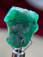 8.06 Carat Emerald Crystal from Swat – Natural Beauty in 15x12x6 mm Dimensions - Image 2