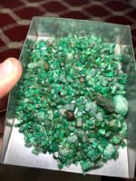 332.50 ct Swat Emerald Rough: Raw Beauty in Every Facet - Image 11