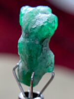 8.06 Carat Emerald Crystal from Swat – Natural Beauty in 15x12x6 mm Dimensions - Image 3
