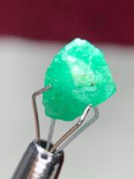 Radiant 2.75ct Emerald Crystal from Swat Valley, Pakistan - Image 9