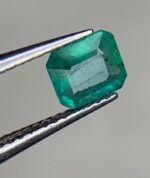 0.30 ct Green Hauyne Gemstone: Fine Jewelry - Image 3