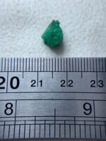 2.90ct Swat Emerald Crystal: A Natural Green Treasure in Compact Form - Image 8