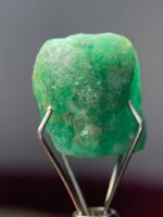 Swat Emerald Crystal – 7.680ct Natural Gemstone - Image 7