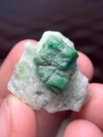 65.25 ct Swat Emerald Specimen: Bold Green Elegance - Image 10