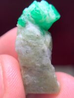 Natural Elegance: 26.94-Carat Emerald Specimen from Swat Valley - Image 7