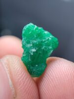 2.945ct Swat Emerald Crystal – Natural Untreated Green Gemstone (11.17 x 8.88 x 5.10mm) - Image 3