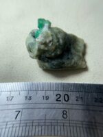 The Crown Jewel: 105.80 Carat Emerald Specimen from Swat Valley - Image 8
