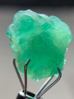 Magnificent 5.83ct Swat Emerald Crystal – A Natural Masterpiece from Pakistan - Image 6