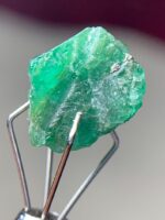 4.015ct Swat Emerald Crystal – Natural Beauty in Precision (10.49 x 8.06 x 6.89mm) - Image 8