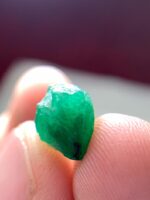 4.70ct Emerald Crystal – Natural Untreated Gemstone - Image 3