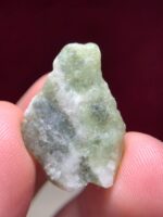 Natural Beauty Preserved: 25.50-Carat Swat Emerald Specimen - Image 9