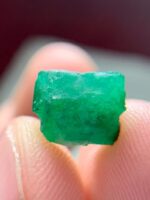 4.70ct Emerald Crystal – Natural Untreated Gemstone - Image 9