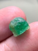 Exploring the Beauty of a 4.05ct Emerald SWAT Crystal (8x9x6mm): A Rare Gemstone from Pakistan - Image 7