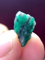 6.80 ct Swat Emerald Crystal – A 14.52 × 9.82 × 6.91 mm Natural Wonder from Pakistan - Image 2