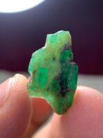 11.75ct Swat Emerald Crystal – A Striking Natural from the Valley of Gems - Image 4