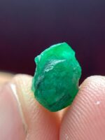 5.30 ct Swat Emerald Crystal (10.01 × 9.29 × 7.32 mm) – Natural Green Beauty from Pakistan’s Gem Valley - Image 7